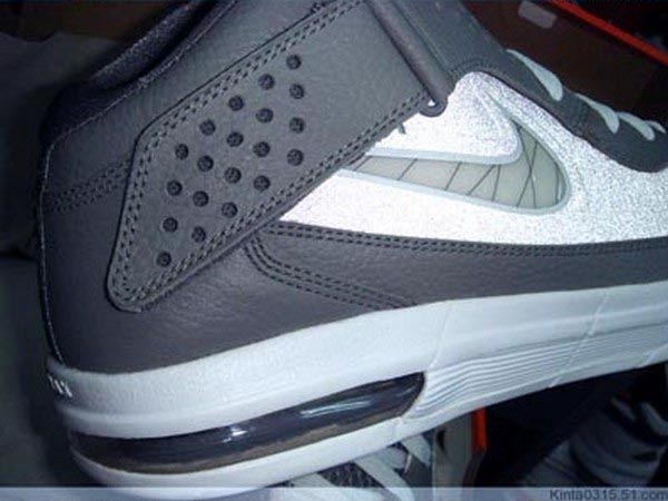 Nike Air Max LeBron Soldier V - Cool Grey/Light Charcoal-White 454131-002