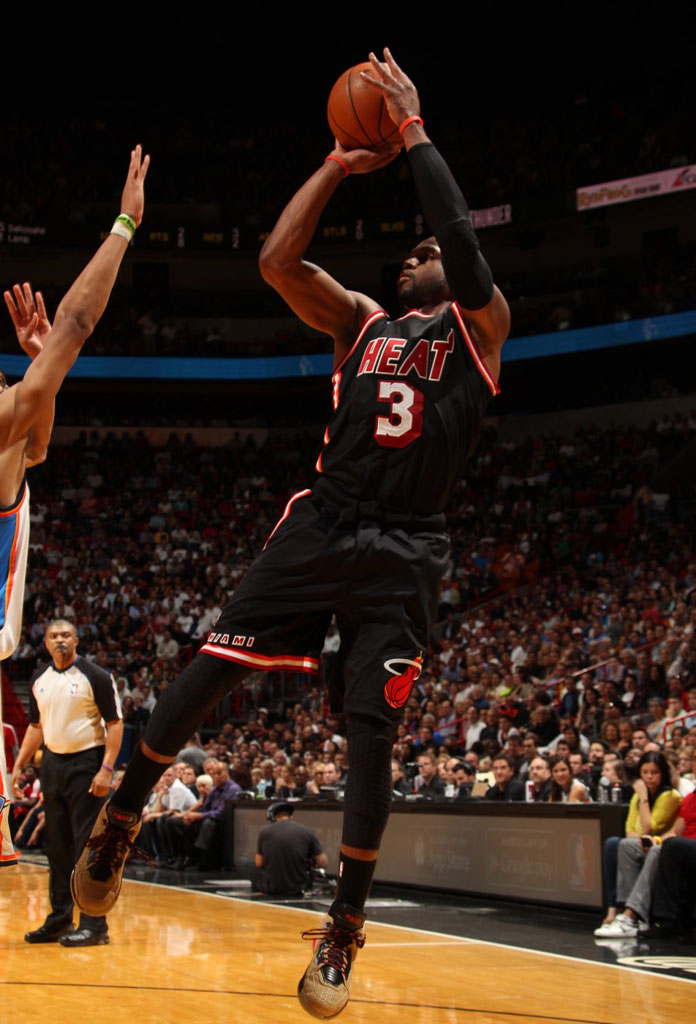 Dwyane Wade Wears 'Year of the Horse' Li-Ning Way of Wade 2 (2)