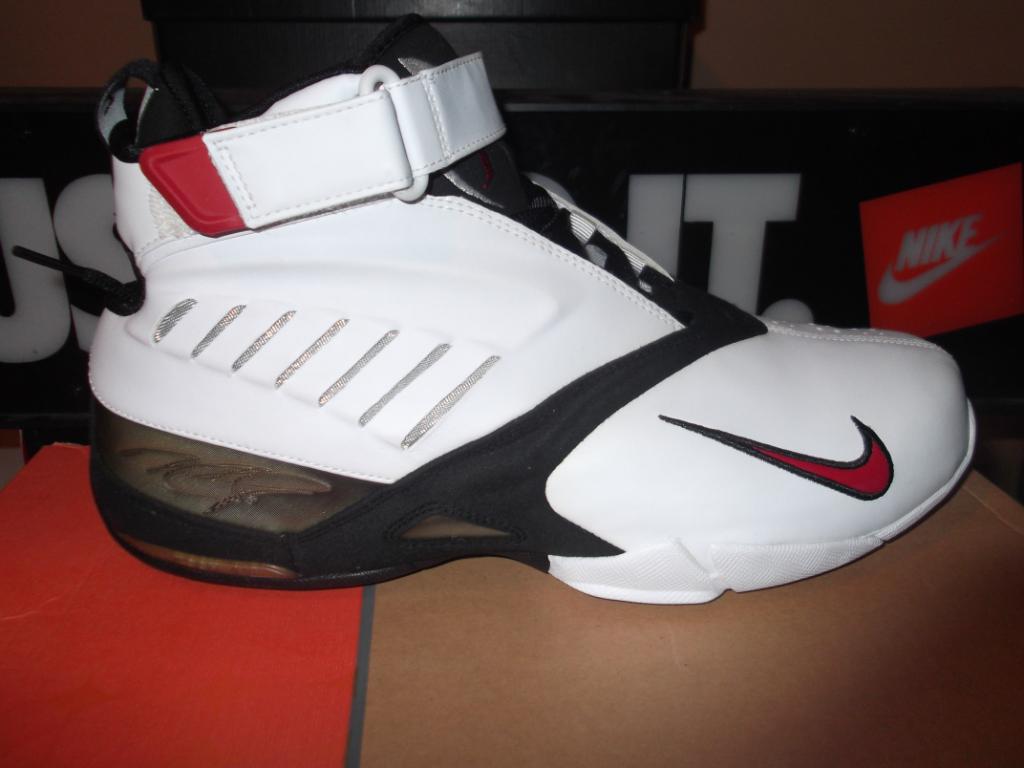 michael vick tennis shoes