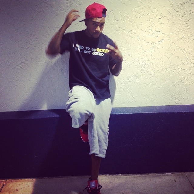 Desean Jackson wearing Air Jordan IV 4 Toro