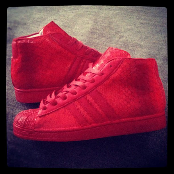 Big Sean wearing adidas Originals Pro Model Detroit Players (3)