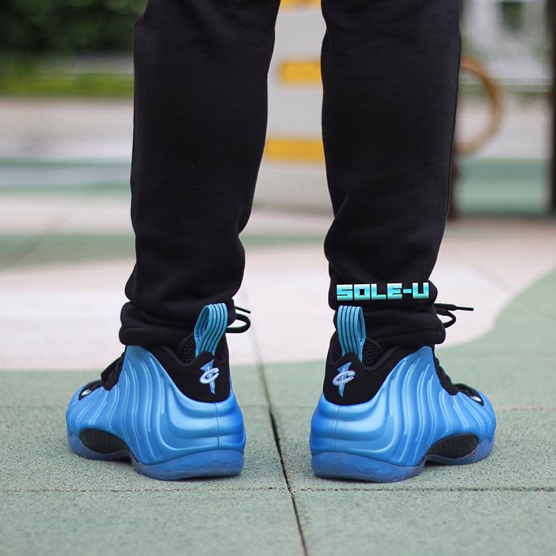 foamposite university blue