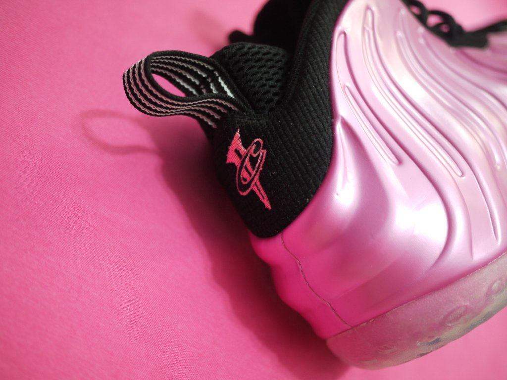 Air on sale foamposite pink