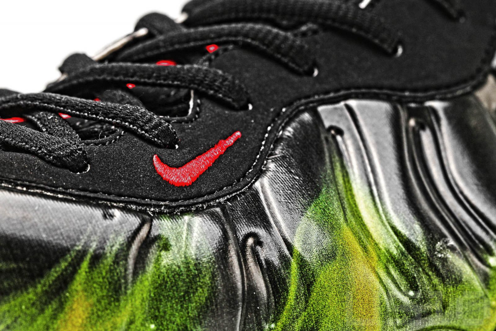 Nike Air Foamposite One Weatherman Details ...