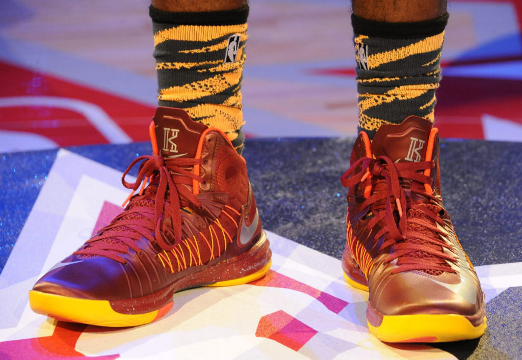 hyperdunk 2013 kyrie irving