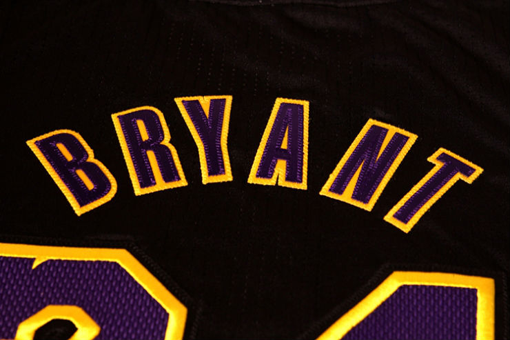 Los Angeles Lakers Unveil Hollywood Nights Black Alternate Uniforms (5)