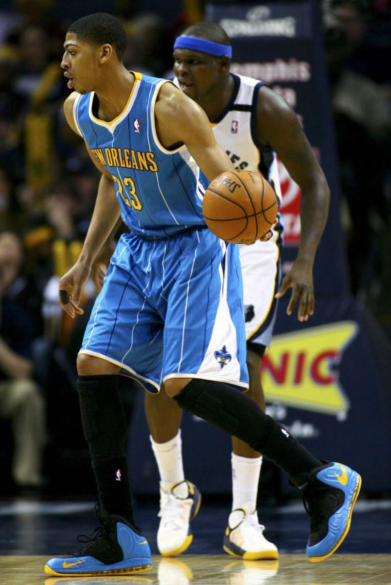 SoleWatch: Paul George Breaks Out His Blue Suede Shoes Against the Spurs