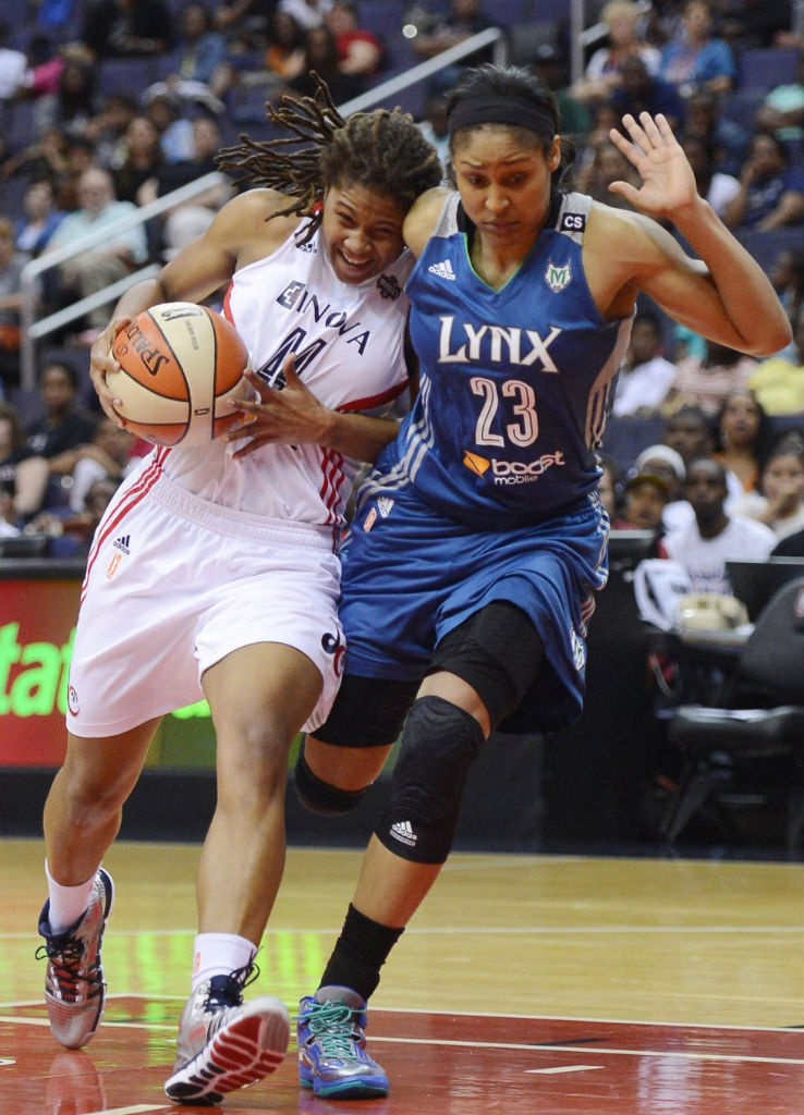 Maya Moore wearing Jordan Aero Mania Silver Blue Teal PE (2)