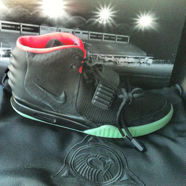 Nike Air Yeezy 2 - Bun B