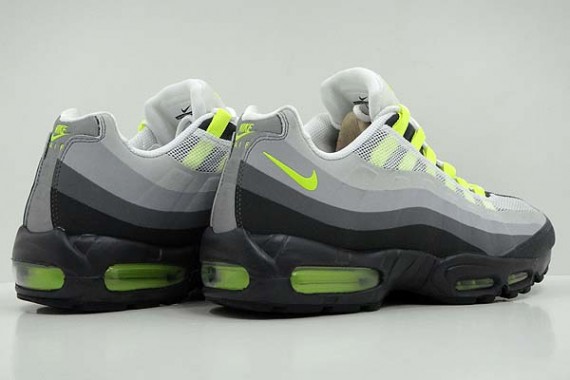 Nike Air Max 95 No-Sew - Neon - New 