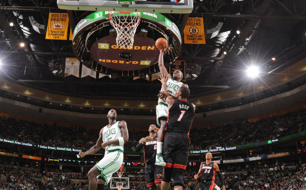 Jeff Green Posterizes Chris Bosh in the Nike Hyperdisruptor (3)