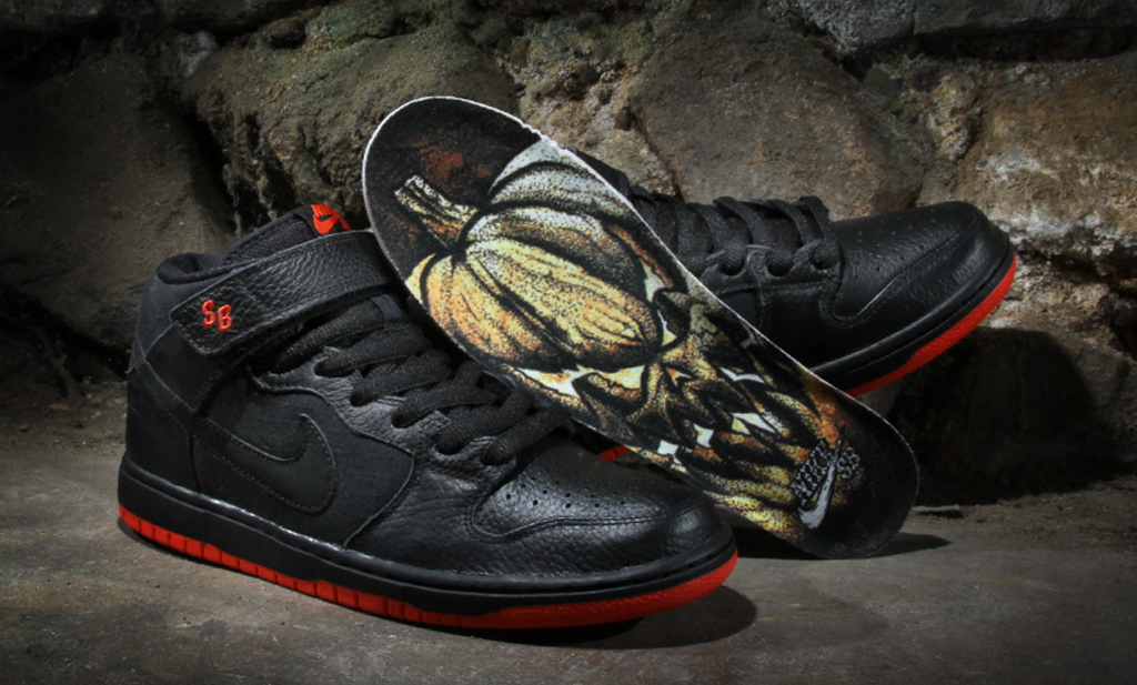 Dunk sb online halloween