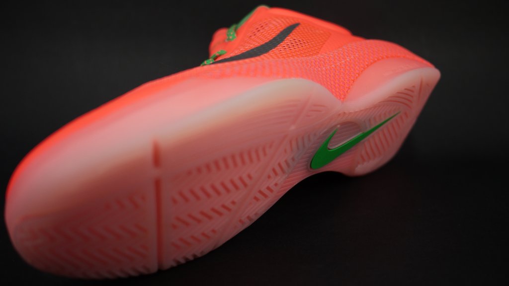 Nike Zoom Hyperfuse Low - EYBL