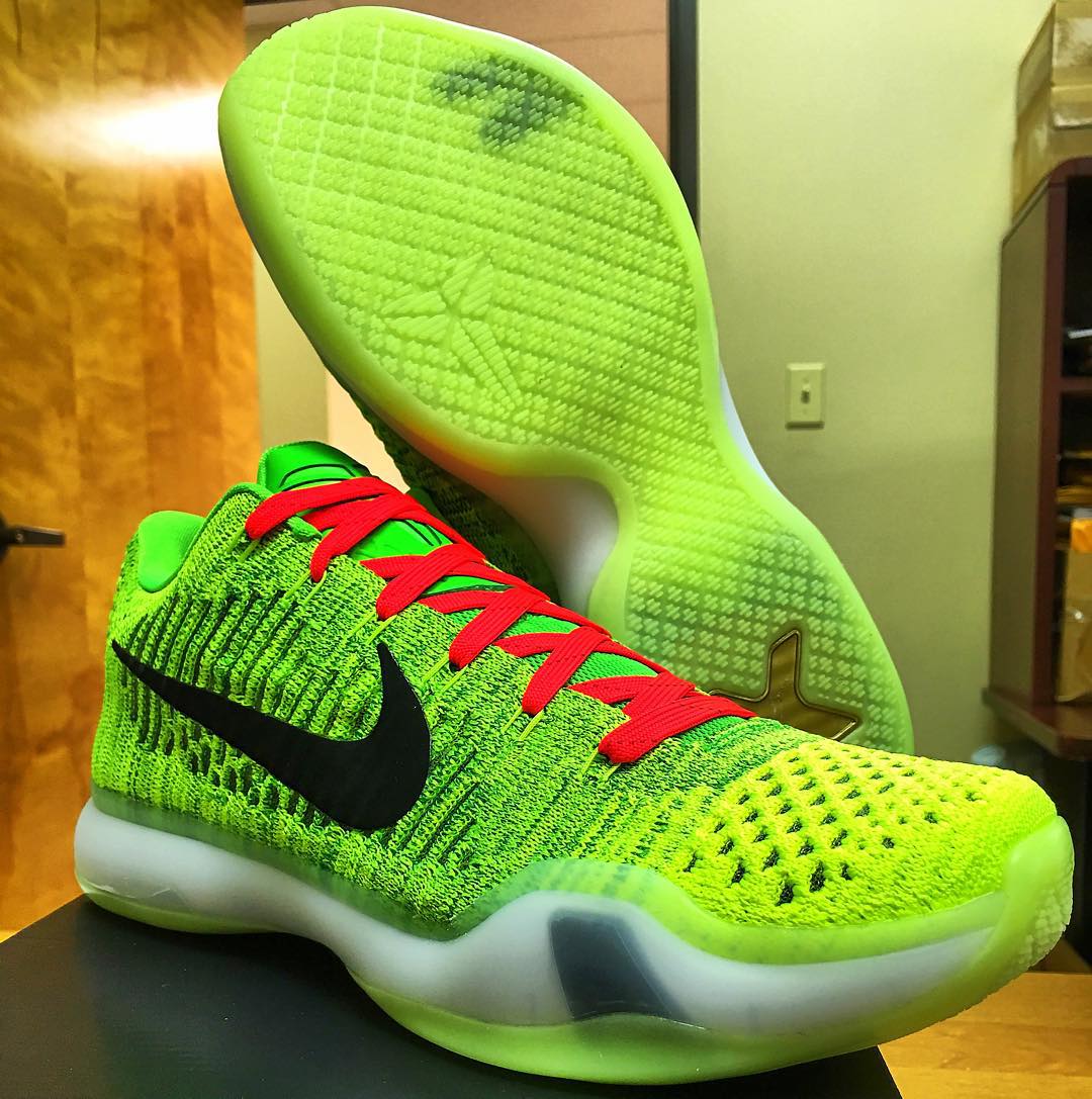 Here's What the 'Grinch' Nike Kobe 10 Elite Looks Like In-Hand | Sole