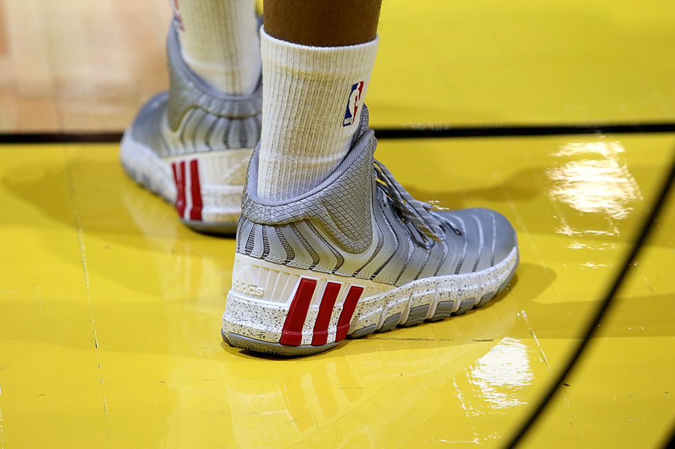 Damian Lillard wearing adidas Crazyquick 2