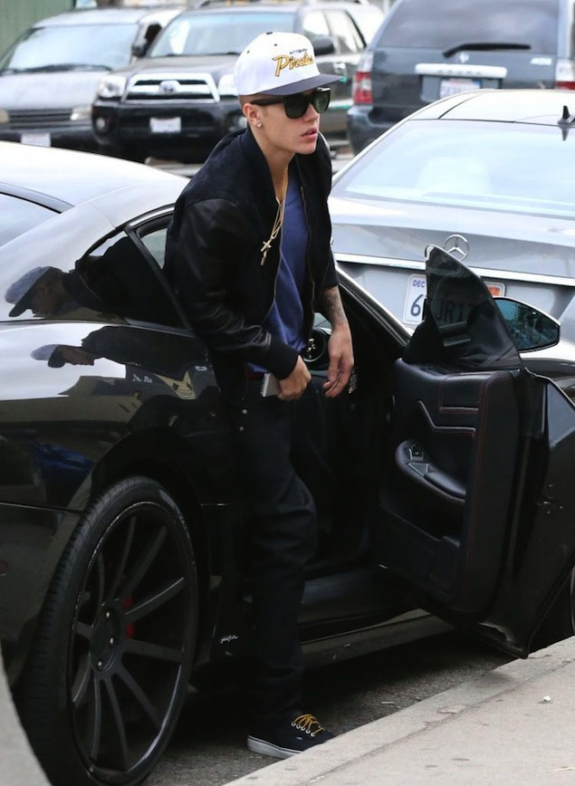 Justin Bieber wearing Vans Authentic Waxed Suede