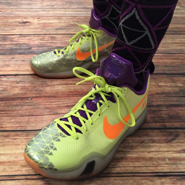 Kyle Korver wearing Nike Kobe X 10 iD (2)