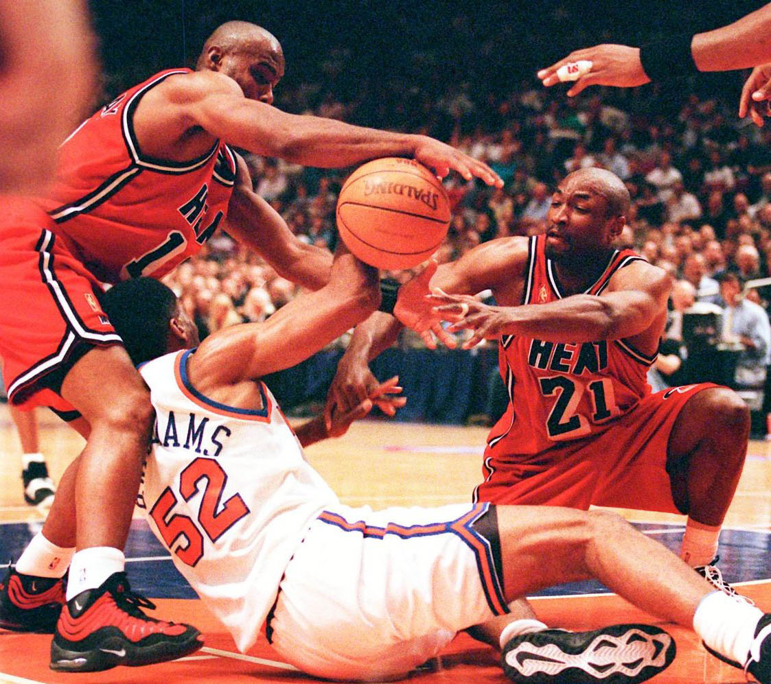 tim hardaway nike