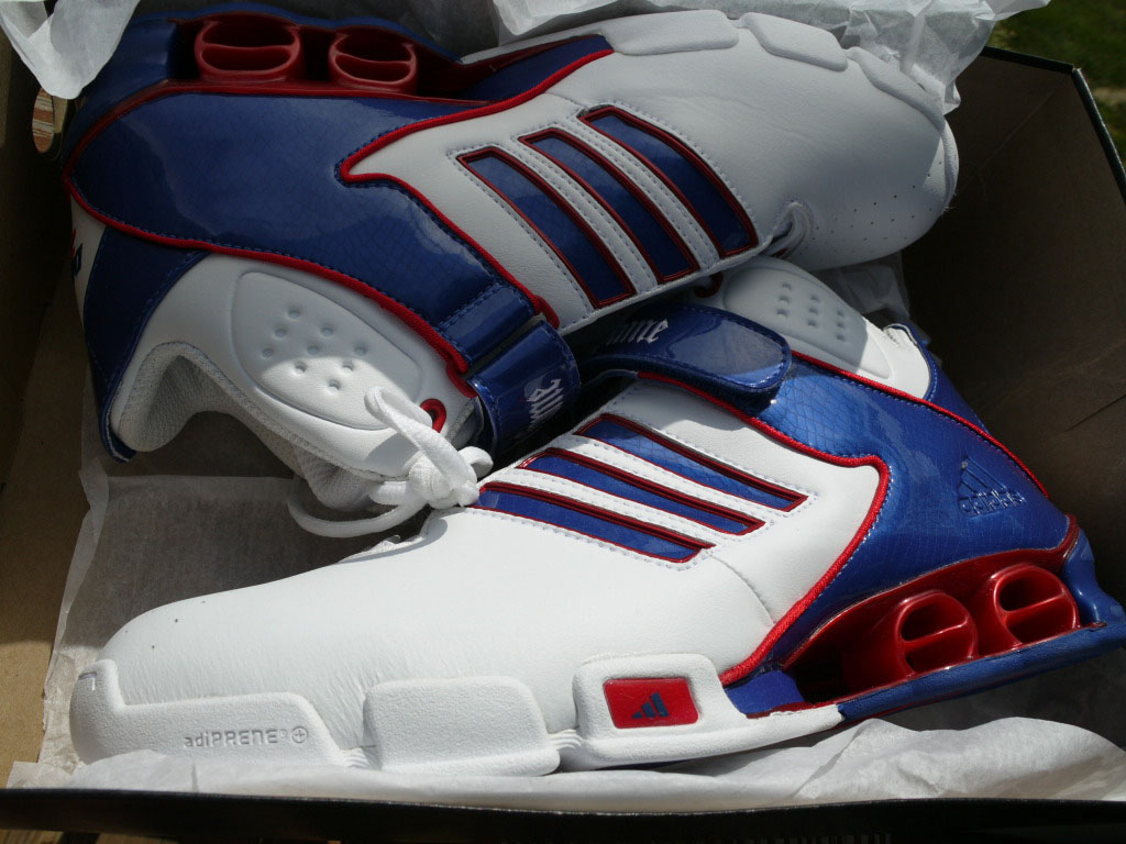 adidas a3 Forum Mid