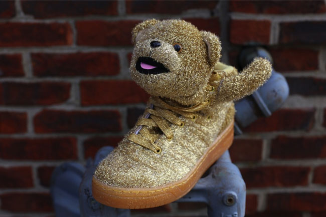 jeremy scott gold bear adidas