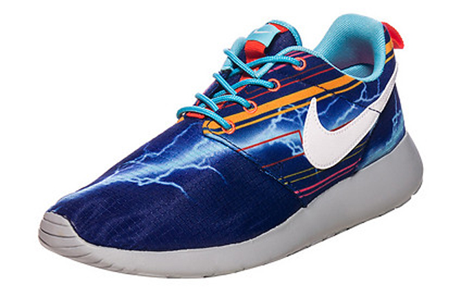 nike lightning bolt shoes