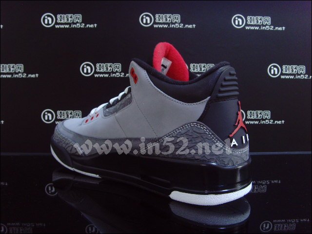 Air Jordan Retro 3 Stealth Varsity Red Light Graphite Black 136064-003