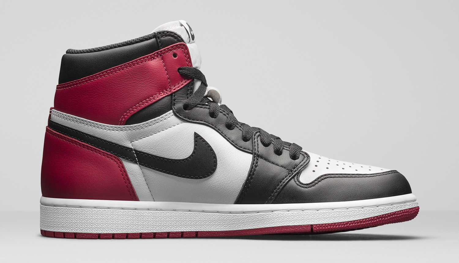 Black Toe Air Jordan 1 Release Date 555088-125 | Sole Collector