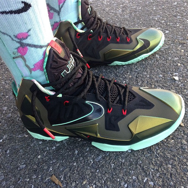 Lebron 11 parachute clearance gold