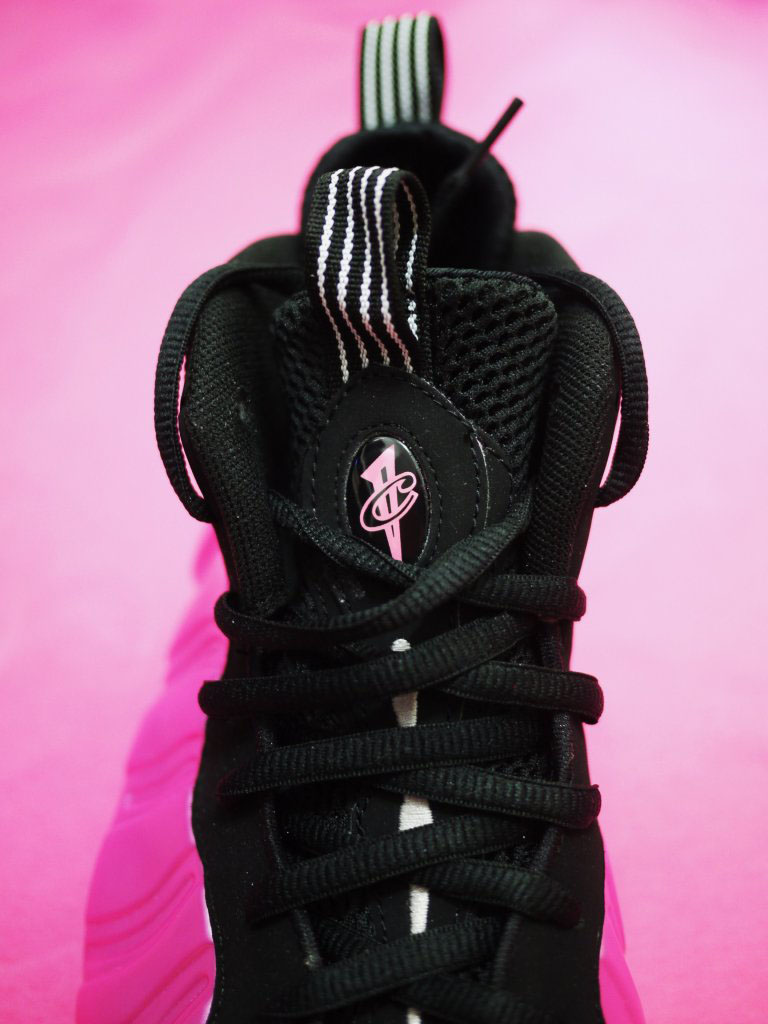 Mens hotsell pink foamposites