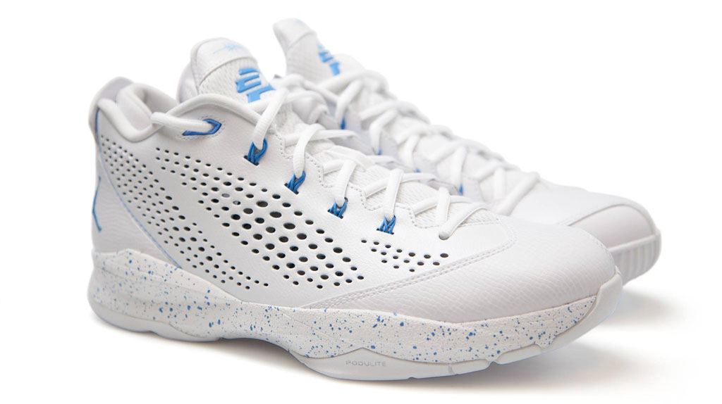 Jordan CP3.7 North Carolina Tar Heels PE (1)