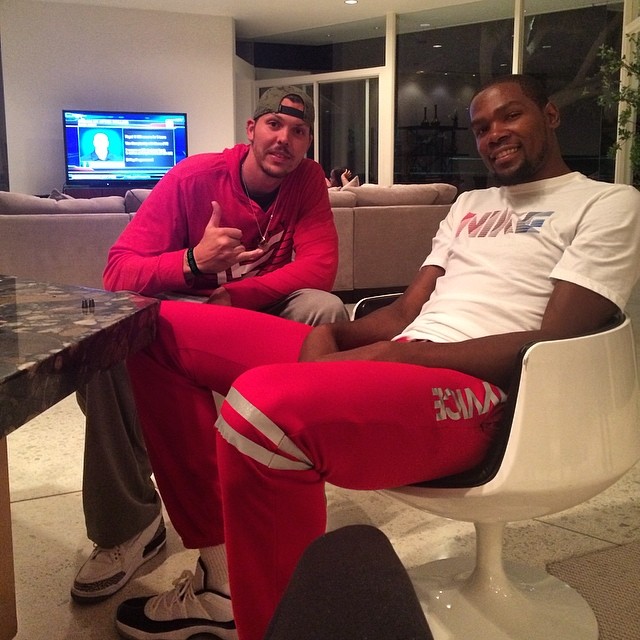 Kevin Durant wearing Air Jordan XI 11 Low Concord; Mike Miller wearing Air Jordan III 3 Cement