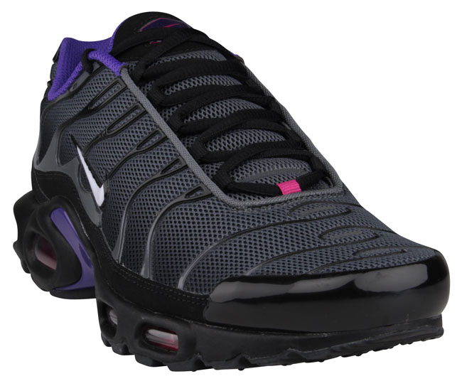 air max plus black purple
