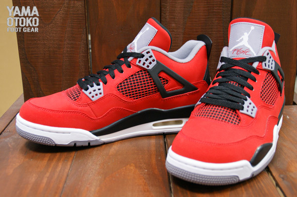 Best Look Yet at This Year's 'Fire Red' Air Jordan 4 Retro