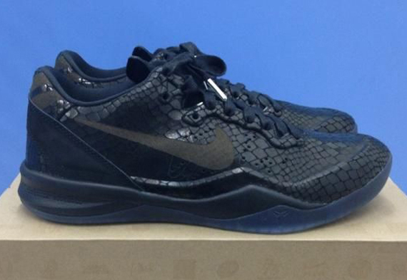 kobe 8 year of the snake black