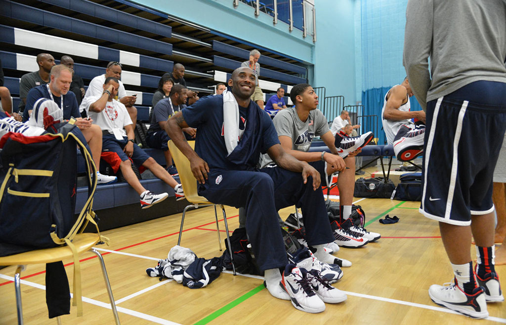 Chris Paul wearing Olympic USA Jordan CP3.VI (2)