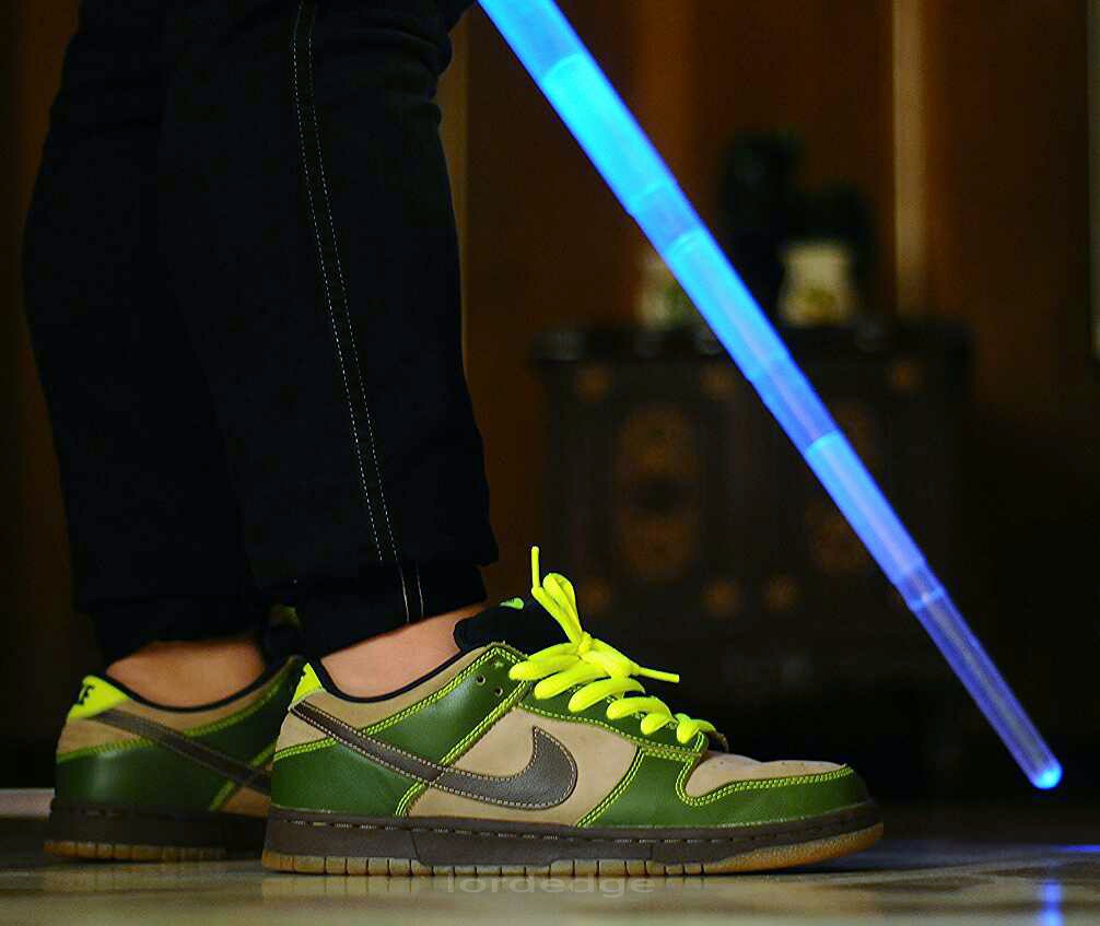 Nike SB Dunk Low Jedi