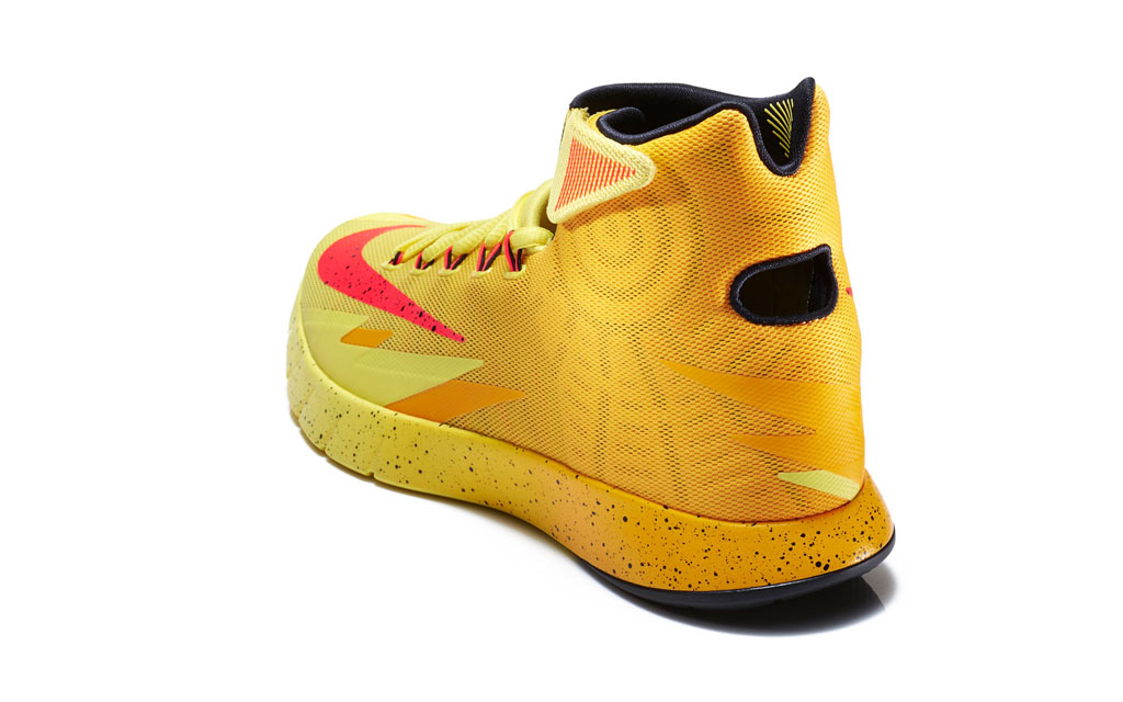 Kyrie irving clearance shoes hyperdunk yellow