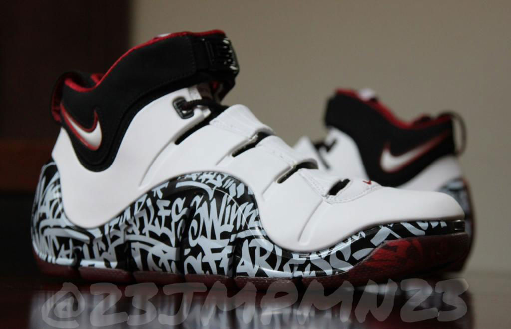 Spotlight // Pickups of the Week 11.17.12 - Nike LeBron IV NYC Graffiti by 23JMPMN23