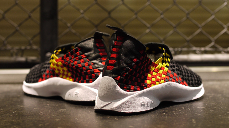 Sjah zanger Monet Nike Air Woven - Black / White / Tour Yellow / Gym Red - "Germany" | Sole  Collector