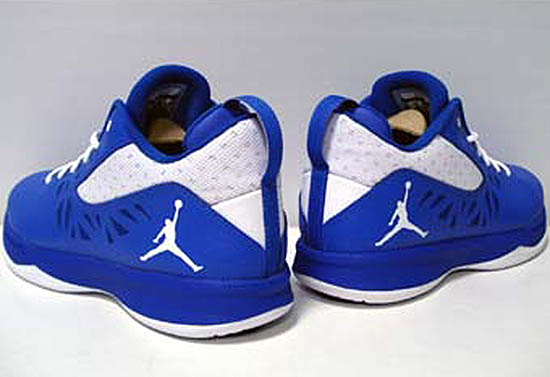 Jordan CP3.V Royal White 487428-400 (6)