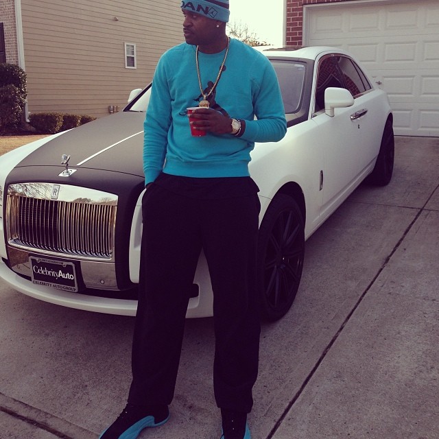 Stephen Jackson wearing Air Jordan 12 Gamma Blue