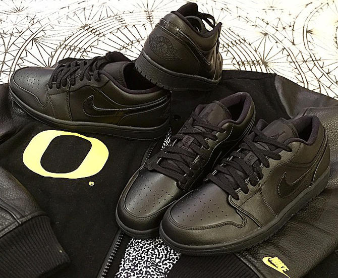 all black air jordan 1 low