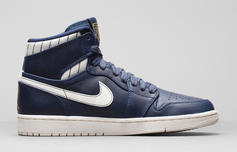 Nike Women's New York Yankees Salute The Captain Derek Jeter Navy