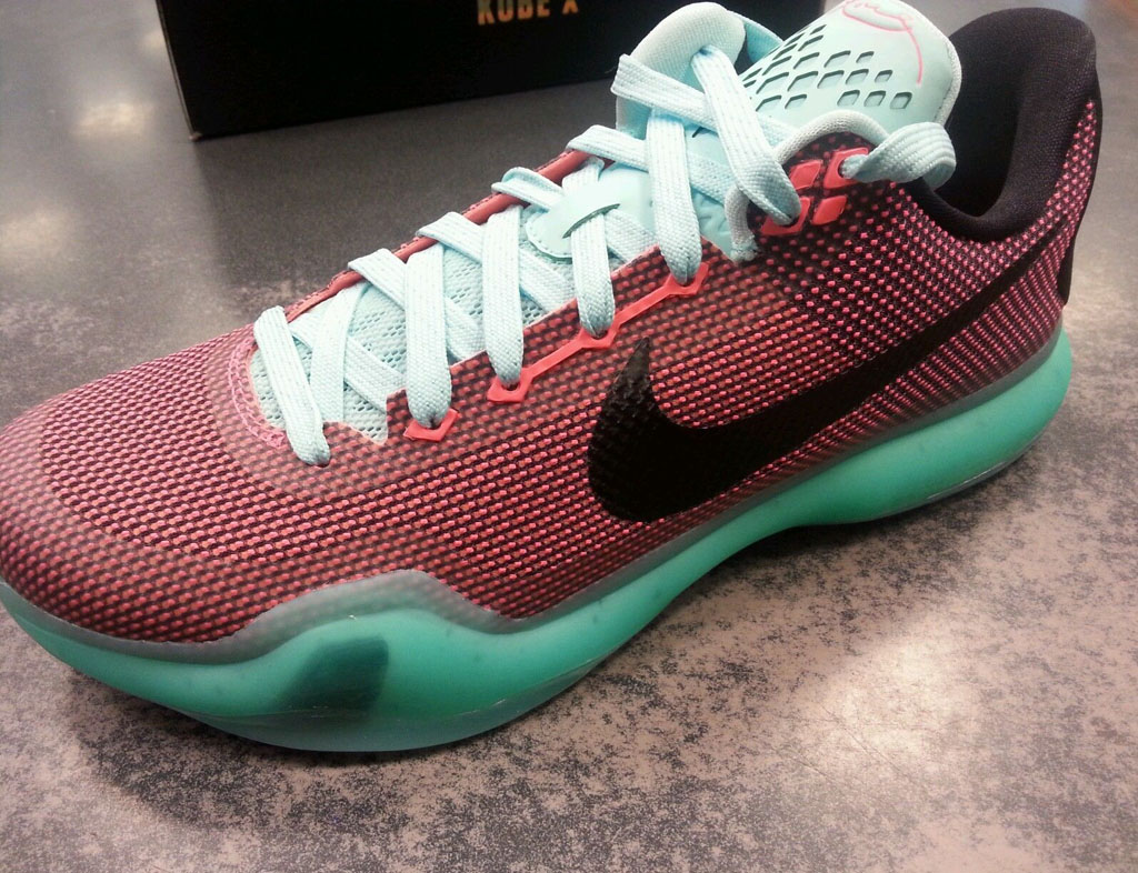 kobes size 10