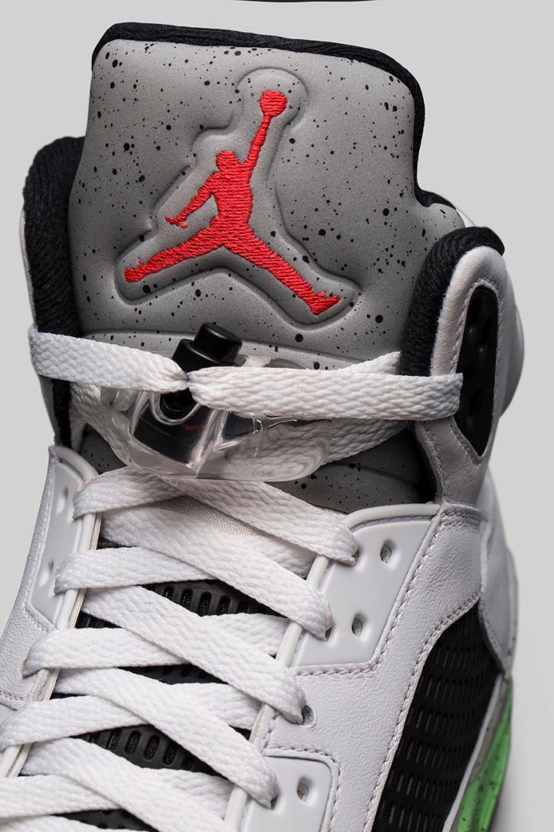 Как зашнуровать аиры. Nike Air Jordan 23. Nike Air Jordan 6 шнуровка. Nike Air Jordan 5. Nike Air Jordan 1 23.