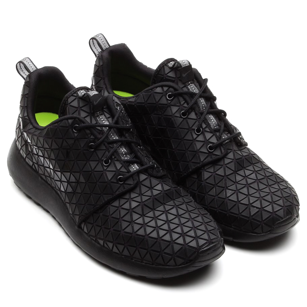 proteccion Derechos de autor Ligero Nike WMNS Roshe Run "Geometric" - Black / Black / Metallic Silver | Sole  Collector