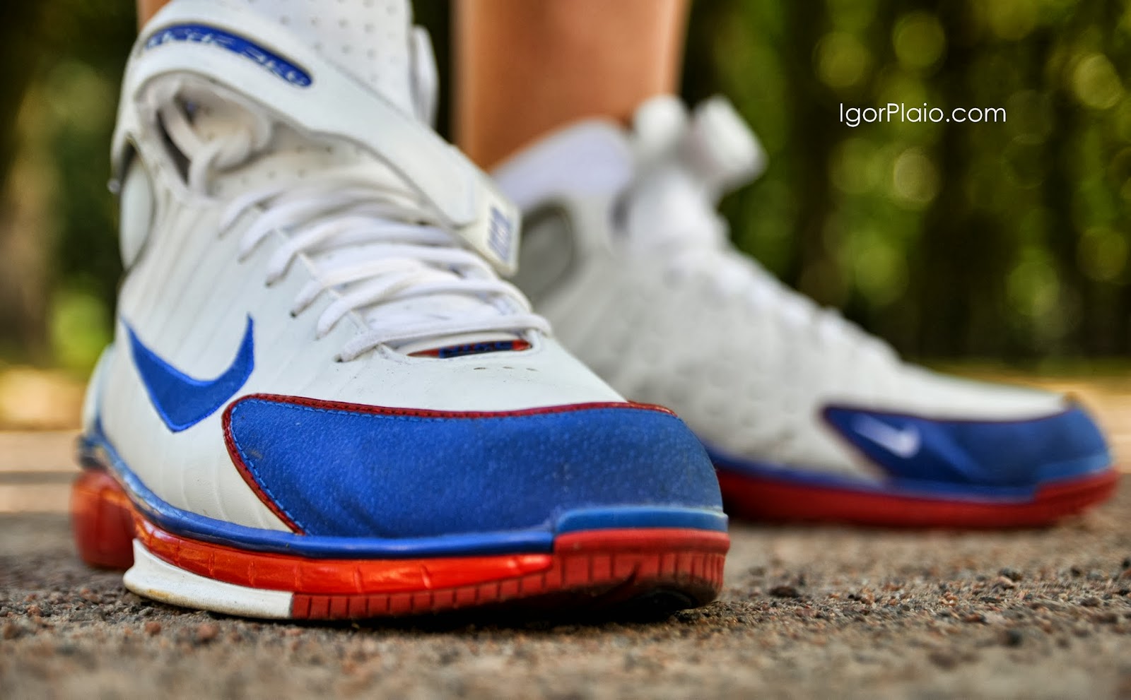 nike huarache 2k4 on feet