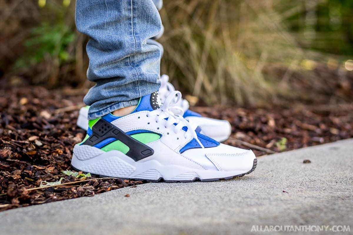 green nike air huarache