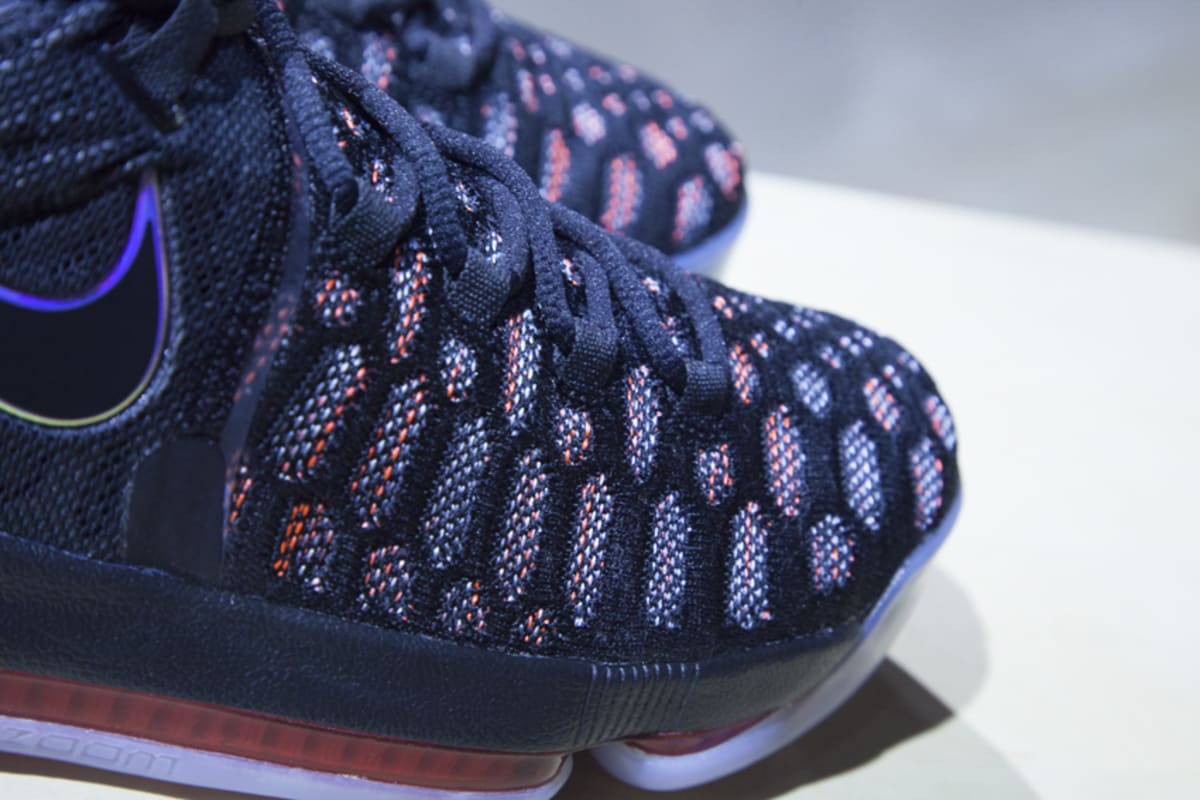 nike kd flicker