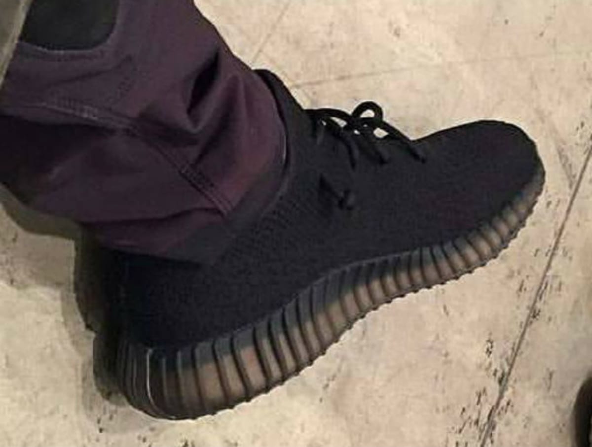 yeezy 350 black re release